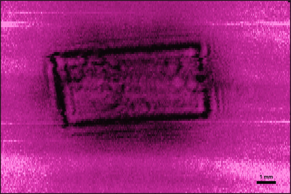 Amplitude map showing bond quality